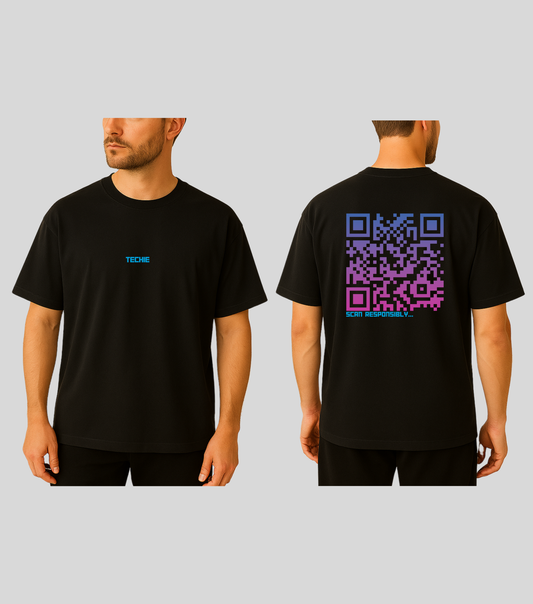 dynamic_QR_techie_Oversized_shirtwith_pink_black
